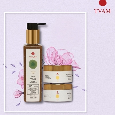 Daily Face Regime (Dry) Hamper